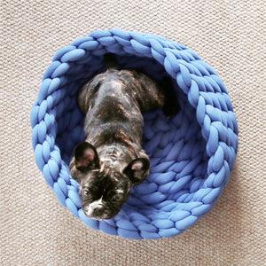 Coarse Wool Hand-woven Pet Bed, Washable Solid Color