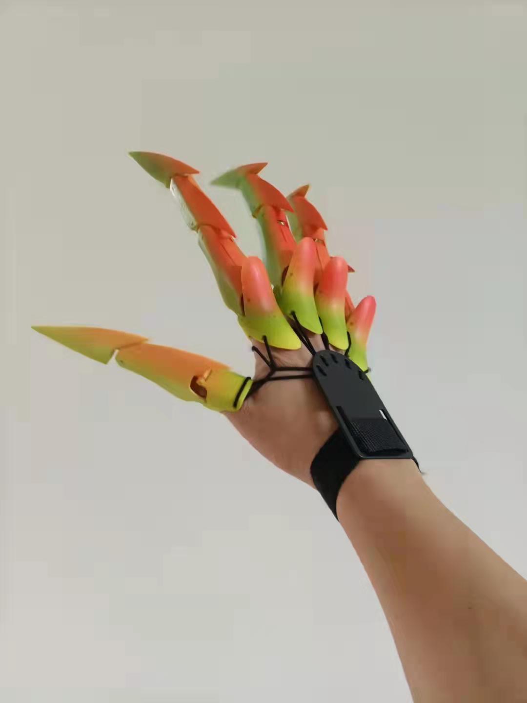 Halloween Knuckle Paw Outdoor Party